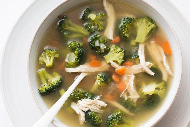 Soupe de brocoli à la dinde