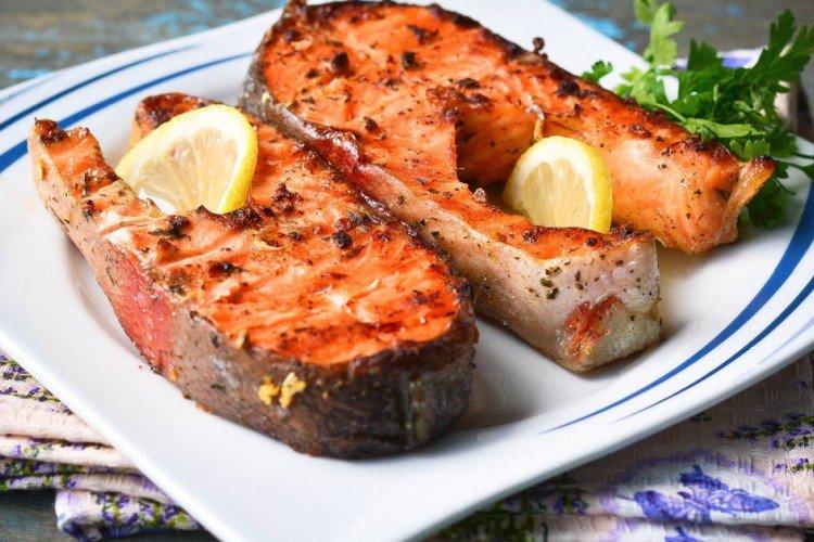 Truite en marinade de miel sur le grill