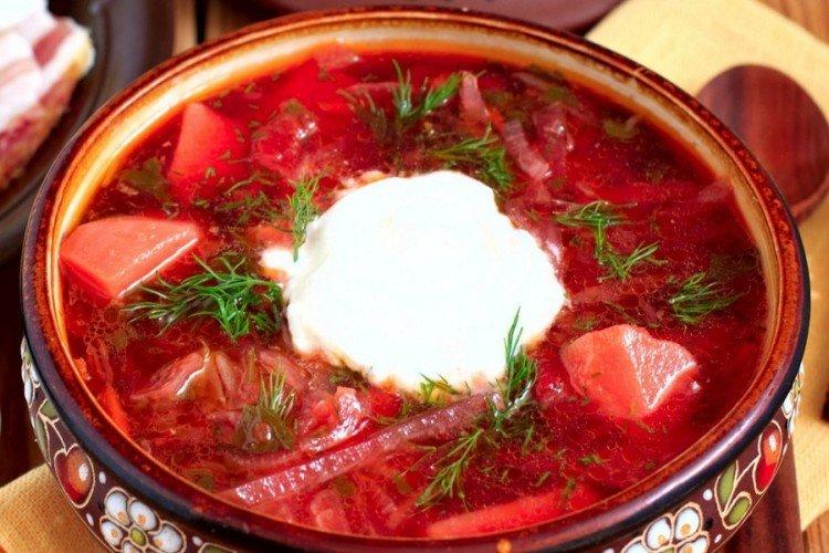 Bortsch avec choucroute et betteraves