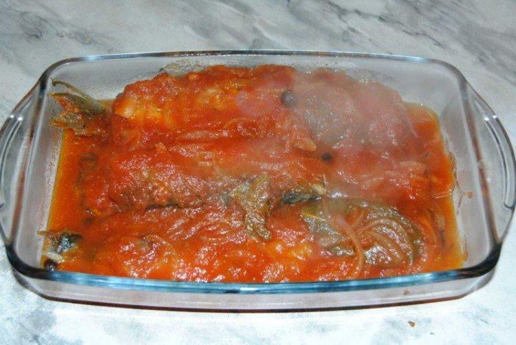 Truite au four à la tomate