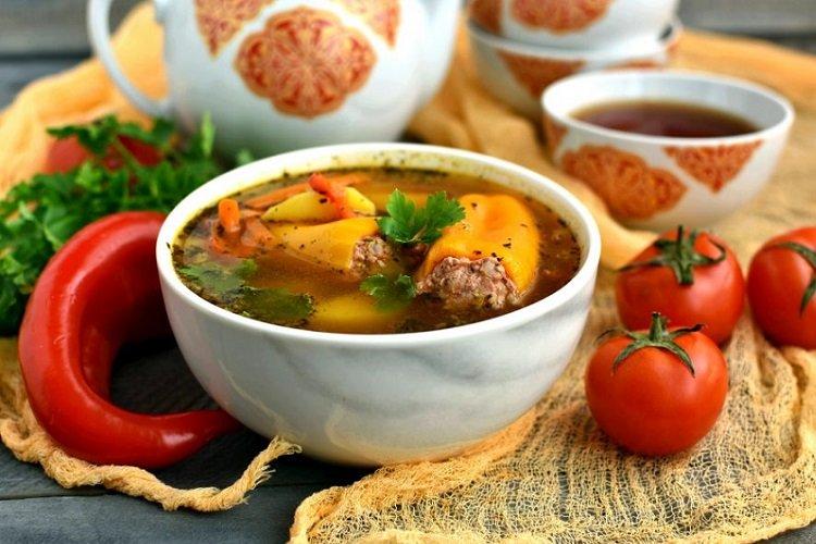 Shurpa de bœuf Dolma