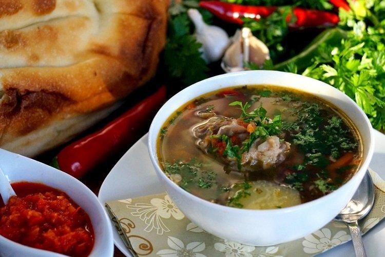 Shurpa aux courgettes et agneau