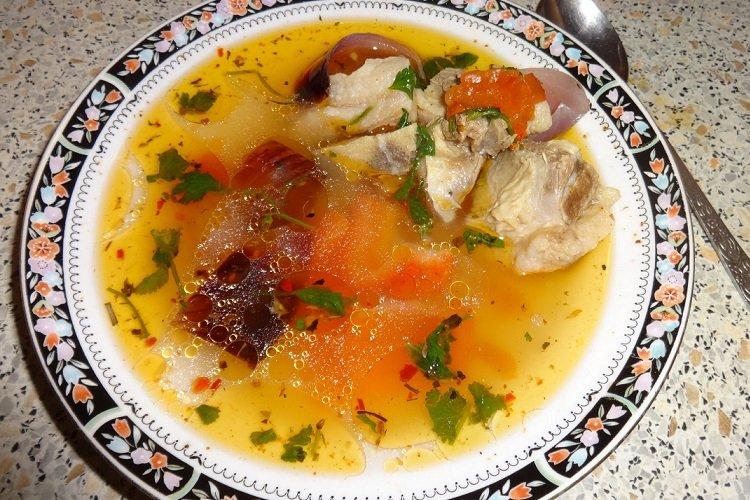 Shurpa d'agneau à l'abricot