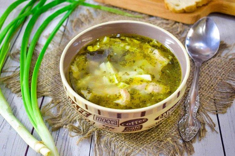 Bortsch vert à l'ortie