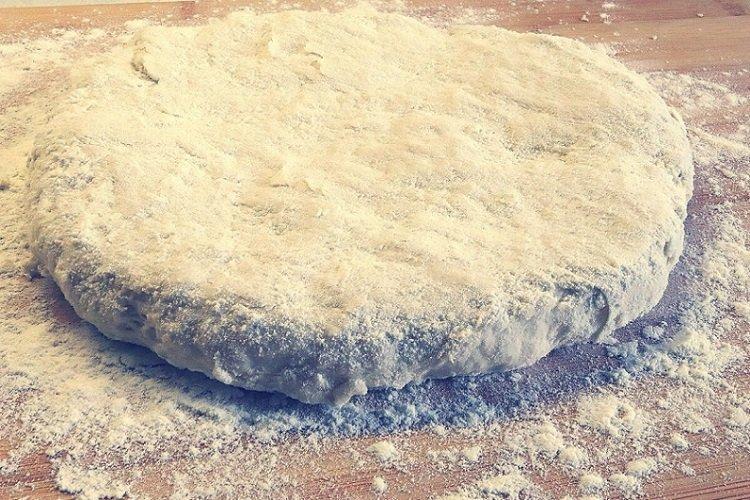 Pâte à pizza moelleuse