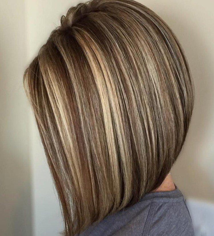 Faits saillants sur les cheveux noirs - photo