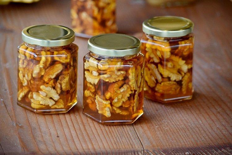 Confiture de Pissenlit aux Noix