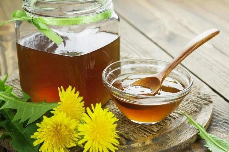 Confiture de pissenlit et rhubarbe