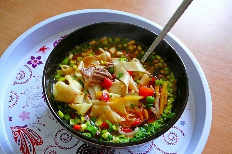 Lagman au bœuf de l'Altaï