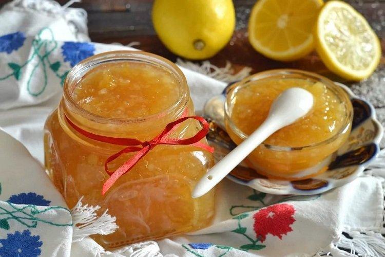 Confiture de rhubarbe au citron