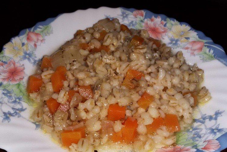 Bouillie d'orge au poisson