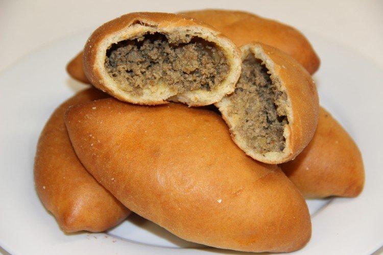 Avec foie, oignons et carottes