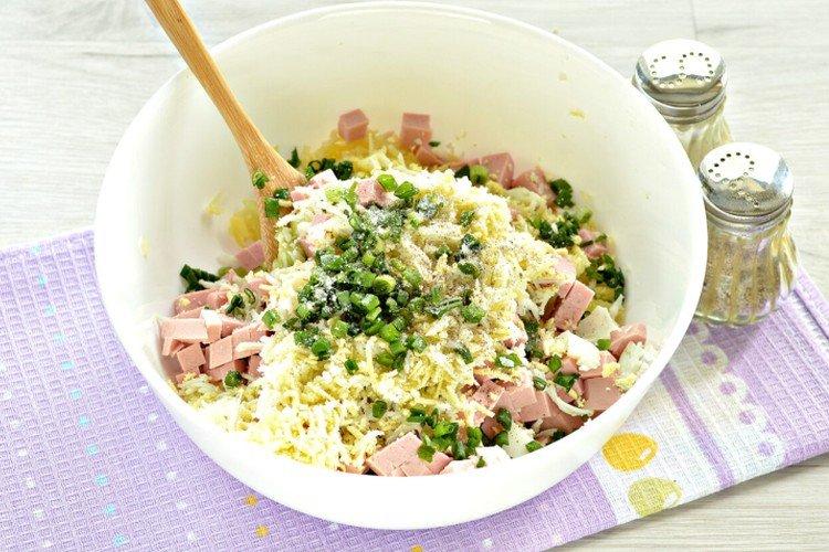 Avec saucisses et fromage fondu