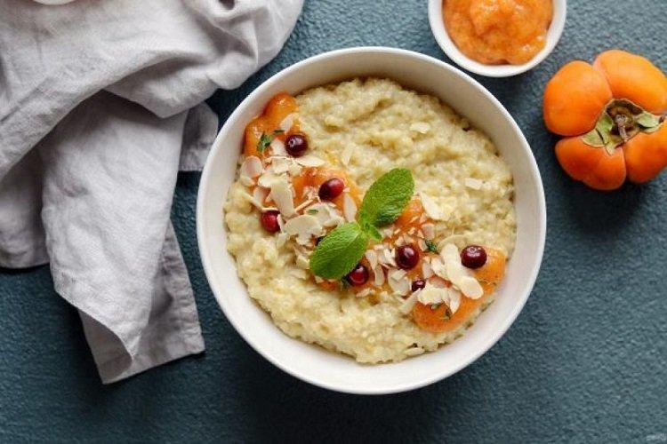 Bouillie de millet au lait de coco