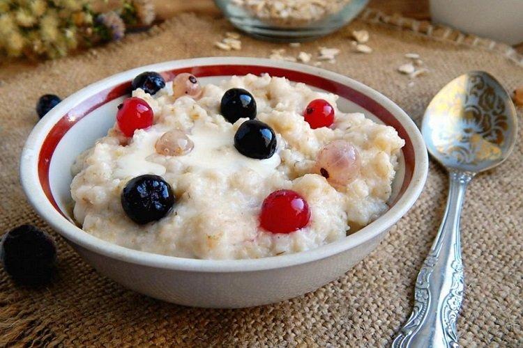 Bouillie de millet au fromage cottage