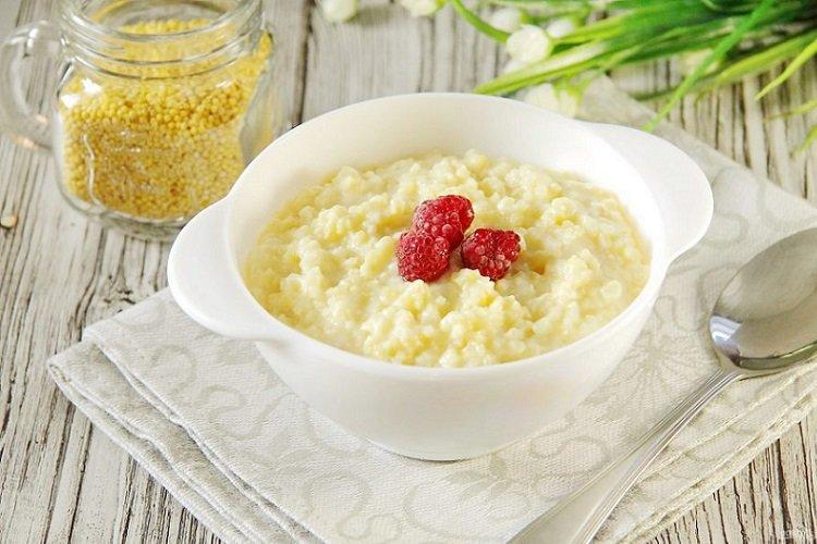 Bouillie de millet dans une mijoteuse