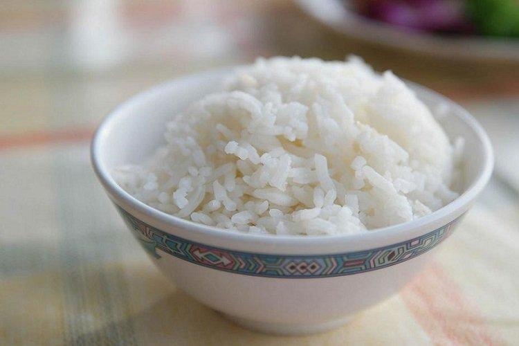 Bouillie de riz sur l'eau