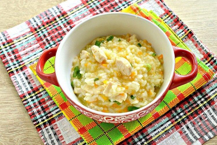 Bouillie de riz au poulet