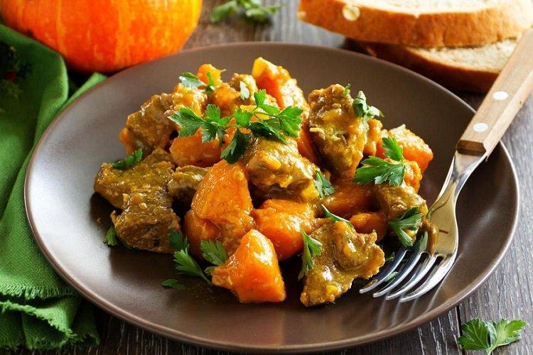 Ragoût de boeuf au curry et potiron