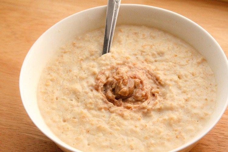 Bouillie épaisse au lait de sarrasin