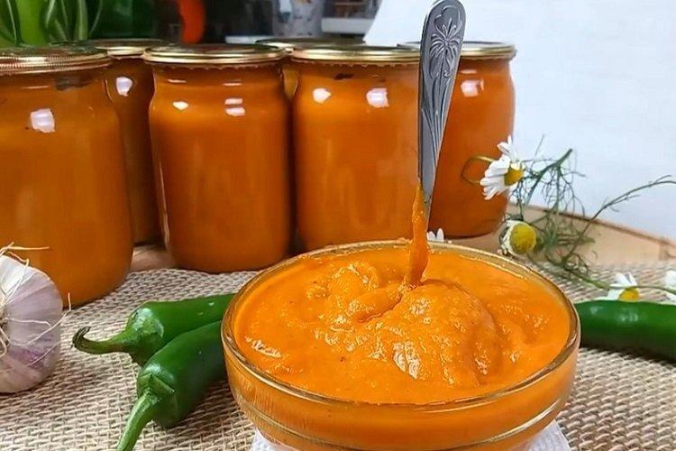 Caviar de courgettes aux tomates pour l'hiver