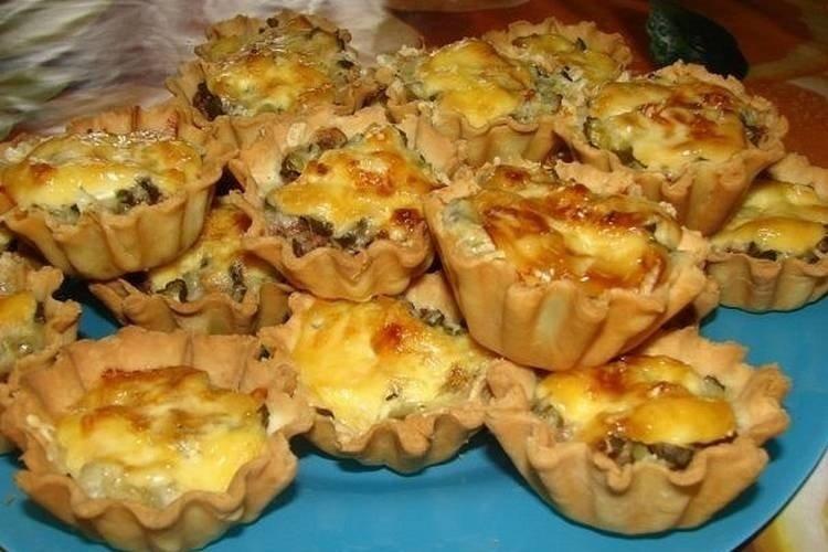 Tartelettes au boeuf haché et au fromage