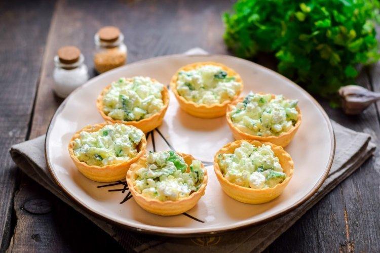 Tartelettes farcies au fromage blanc et basilic
