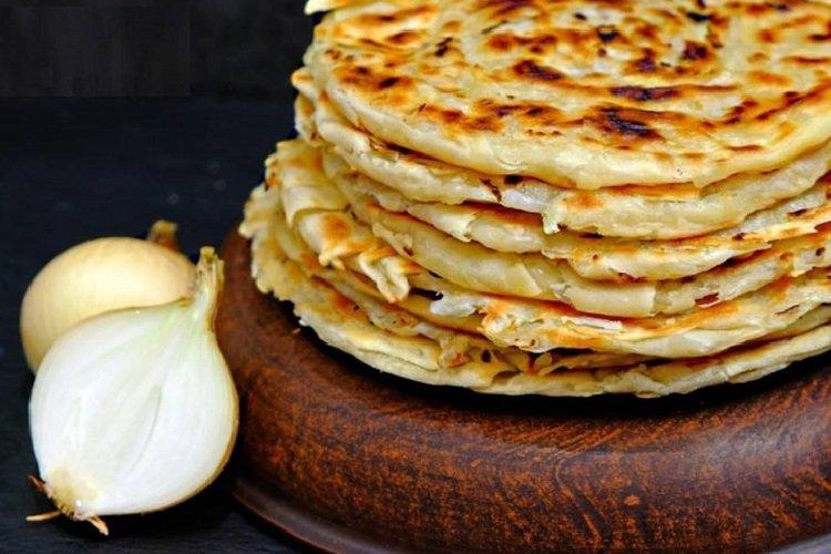 Tortillas ouzbeks aux oignons