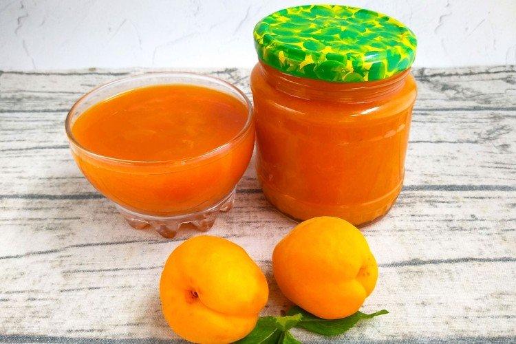 Confiture d'abricots sans cuisson