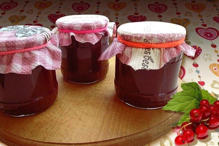 Confiture de cerises et groseilles rouges