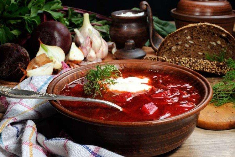 Bortsch de Carême au céleri