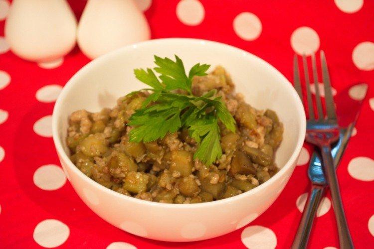 Sauté d'aubergines à la viande hachée