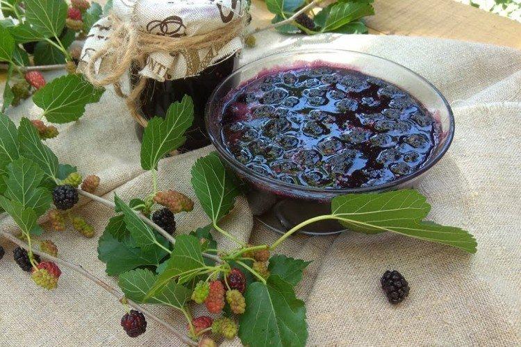 Confiture de mûre et myrtille