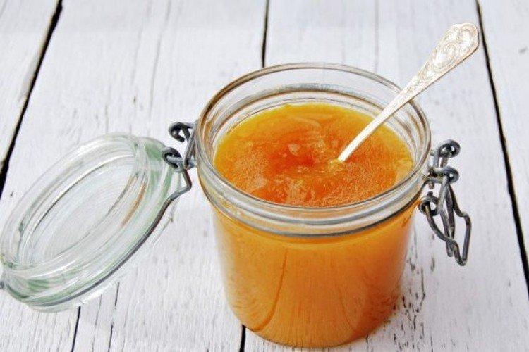 Confiture de cerises blanches hachées