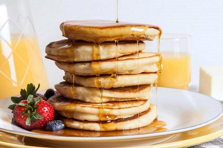 Crêpes épaisses au lait et au kéfir