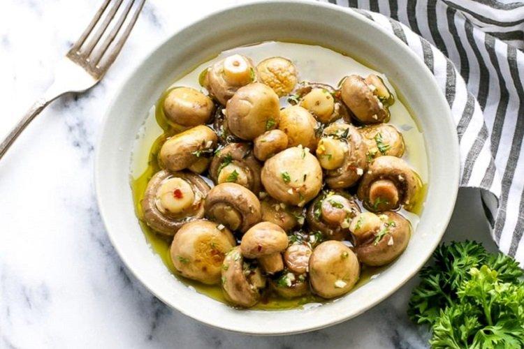 Champignons en marinade au miel