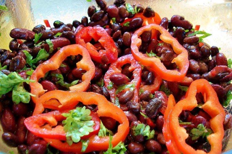 Salade de poivrons et haricots
