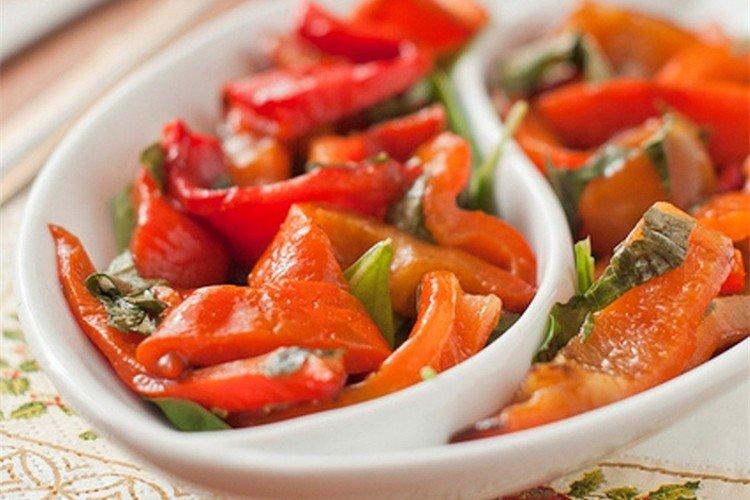 Salade bulgare et piment fort