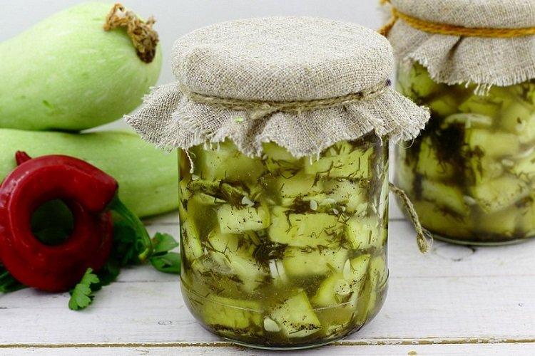 Courgettes marinées