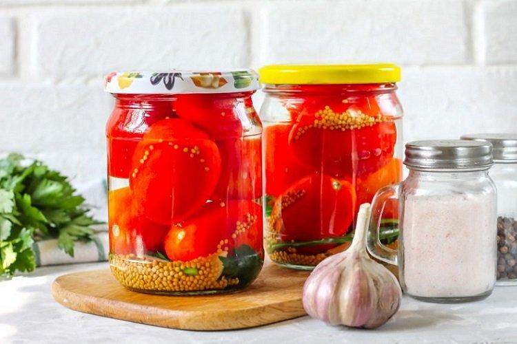 Tomates marinées à la moutarde