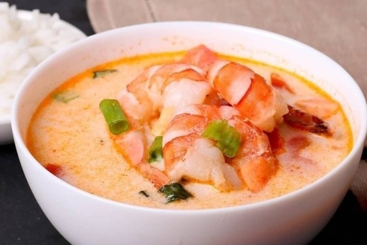Soupe Tom Yum à la crème
