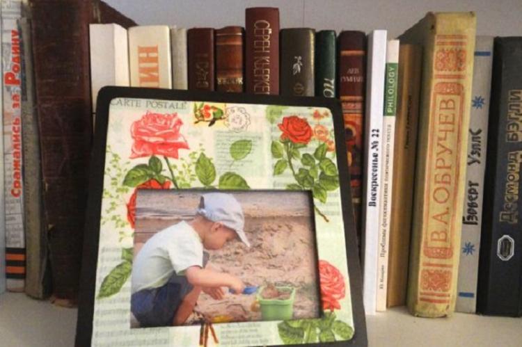 Cadre photo de découpage bricolage