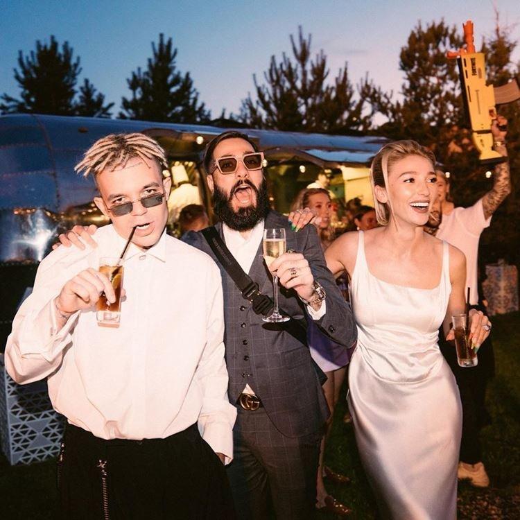 Nastya Ivleeva et fêtes à la maison - Où les célébrités se reposent à l'été 2020