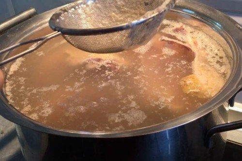 Aspic de poulet - une recette classique étape par étape