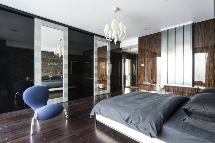 Intérieur d'un appartement dans la tour Petersburg, Moscow-City