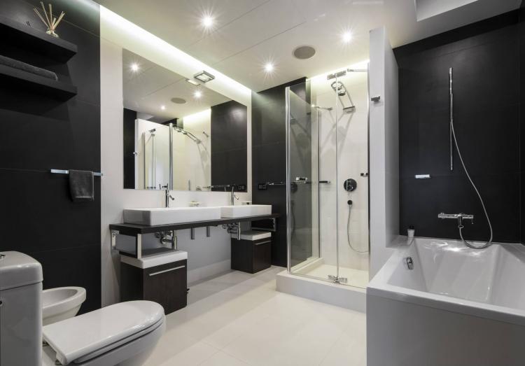 Intérieur d'un appartement dans la tour Petersburg, Moscow-City