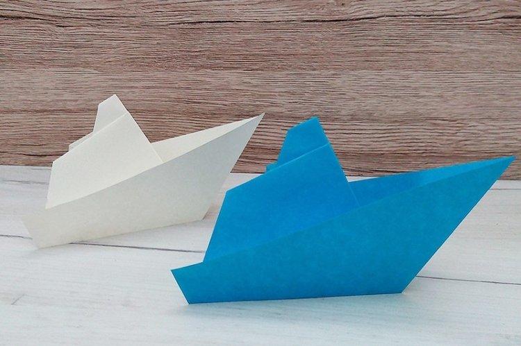 Bateau en papier bricolage