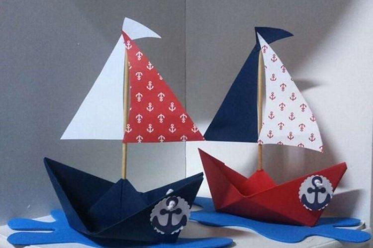 Comment décorer un bateau en papier de vos propres mains