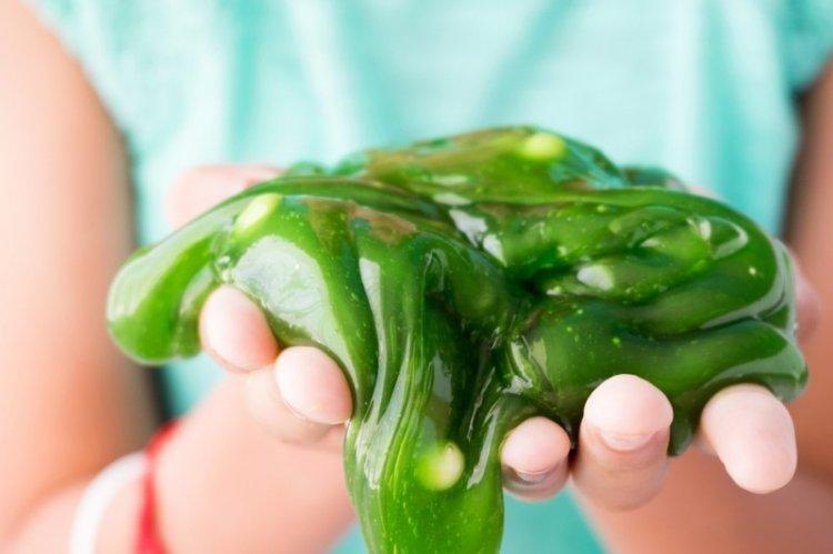 Comment faire de la boue à partir de tétraborate avec du PVA à la maison - faites-le vous-même