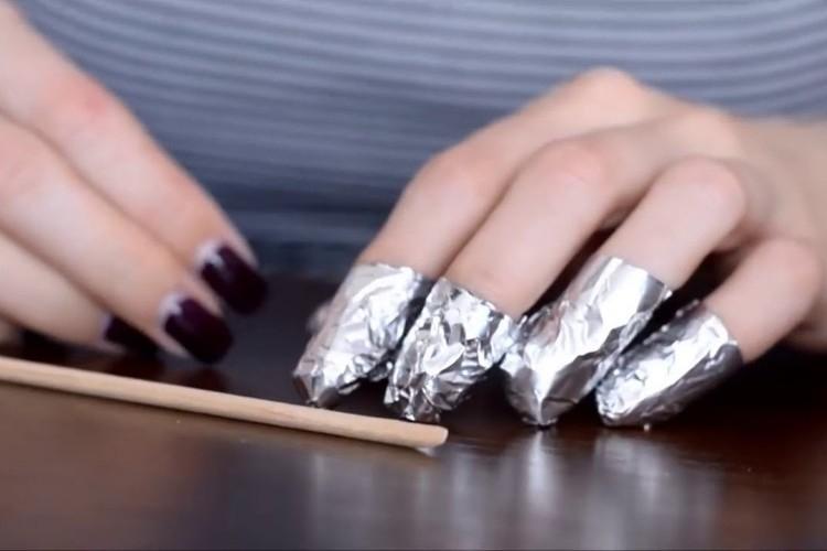Comment enlever le vernis gel à la maison : 6 façons simples